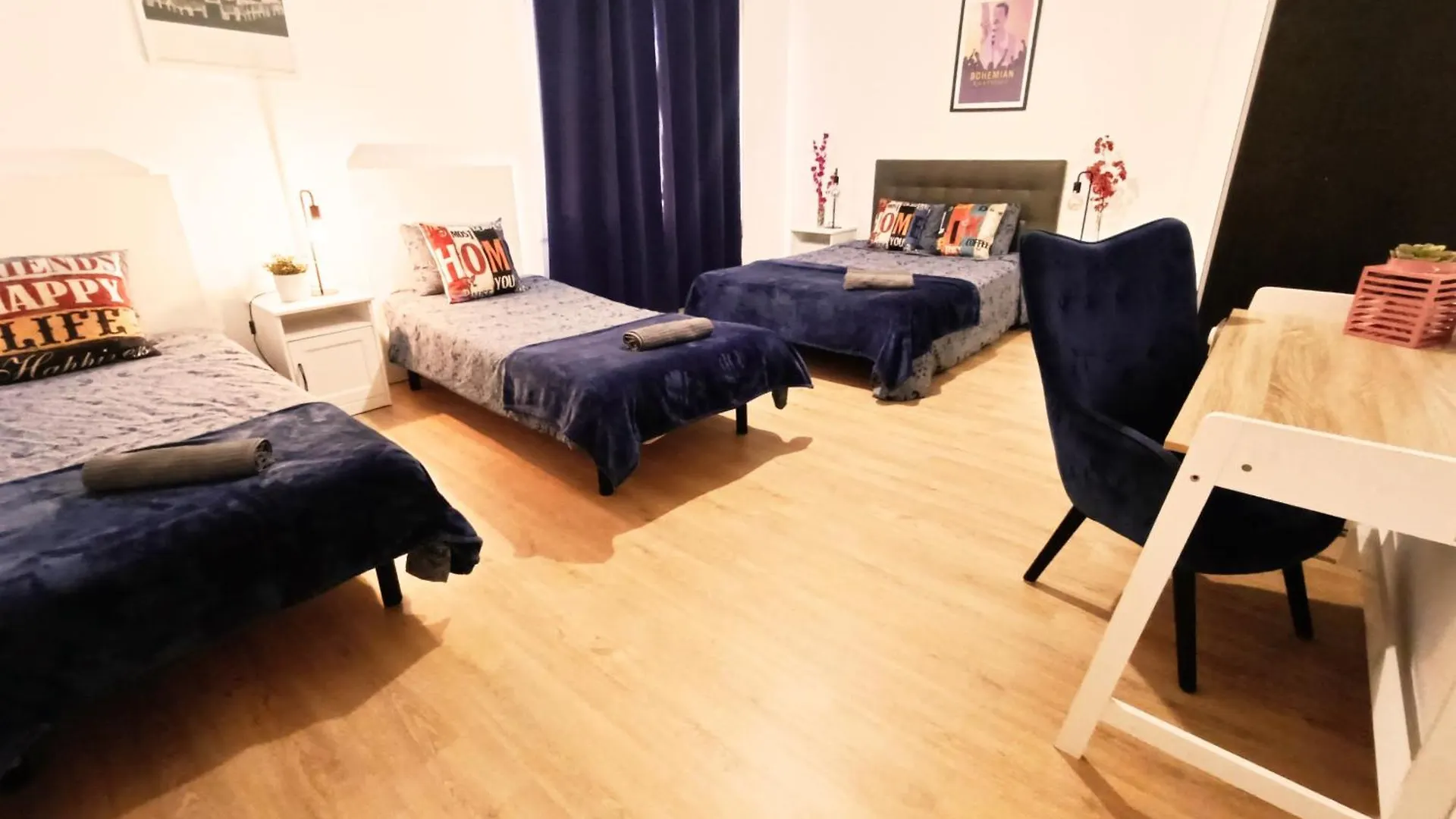 Centric Room Barcelona Hostel