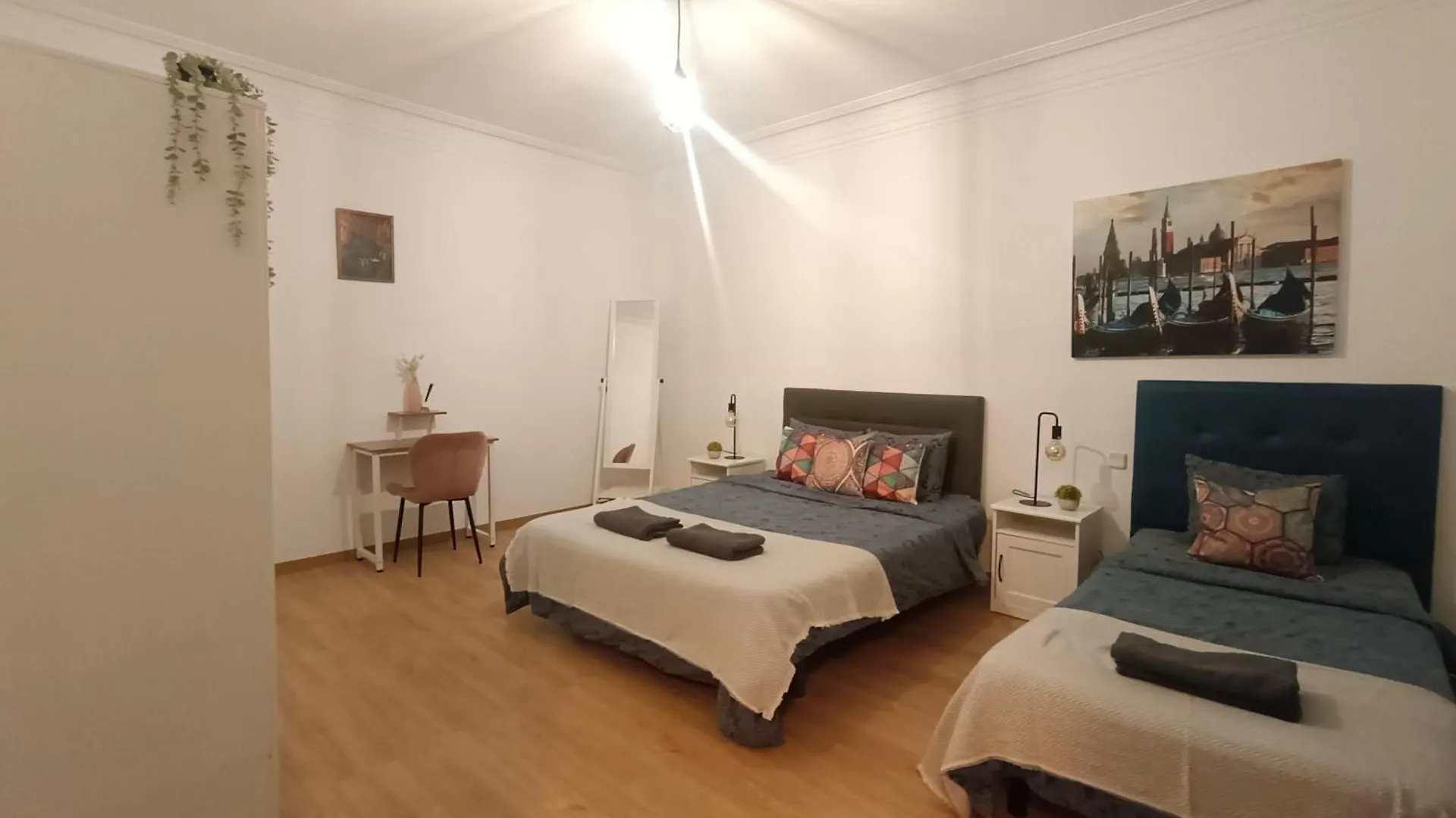 Centric Room Barcelona Hostel